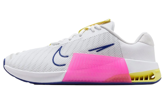 Metcon 9 WMNS "White Fierce Pink"