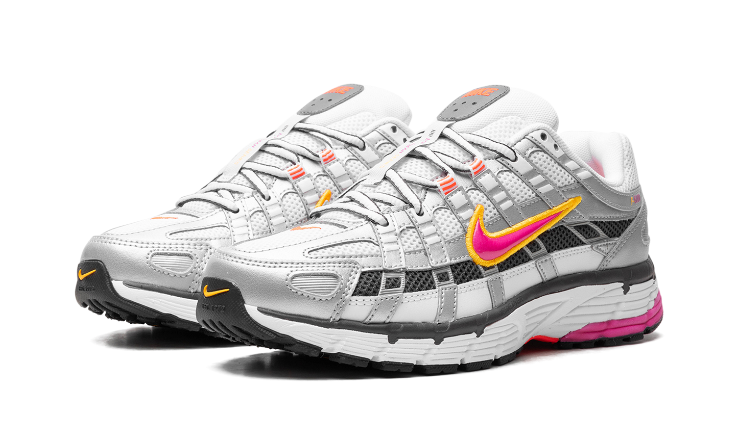 P 6000 Wmns "Laser Fuchsia"