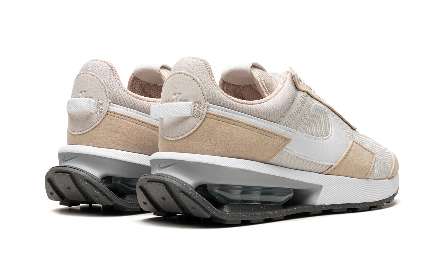 AIR MAX PRE-DAY WMNS "LIGHT BONE SANDDRIFT"