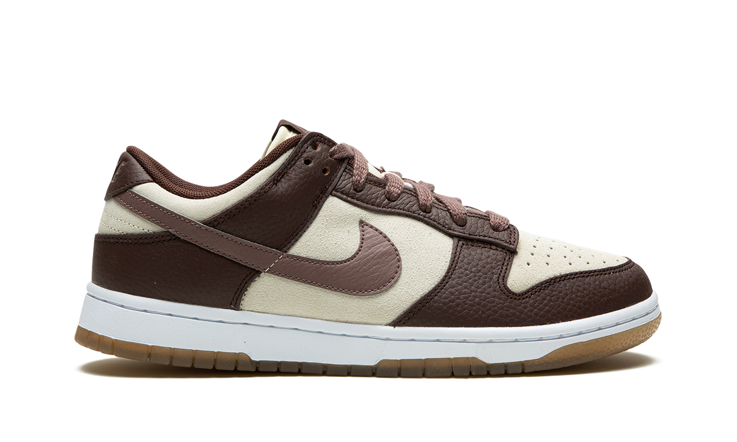 DUNK LOW WMNS "Plum / Coconut Milk"
