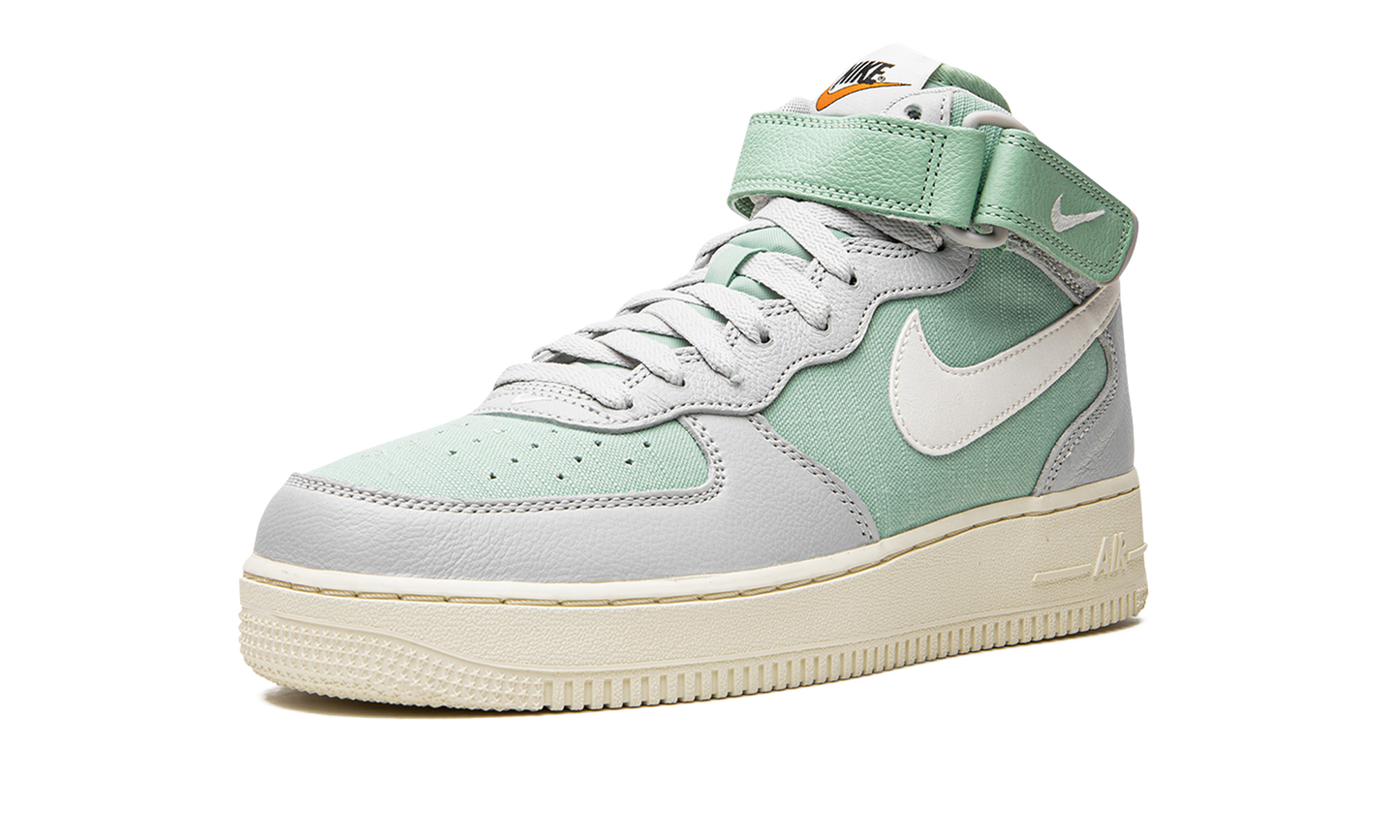 Air Force 1 Mid '07 LX "Grey Fog Enamel Green"