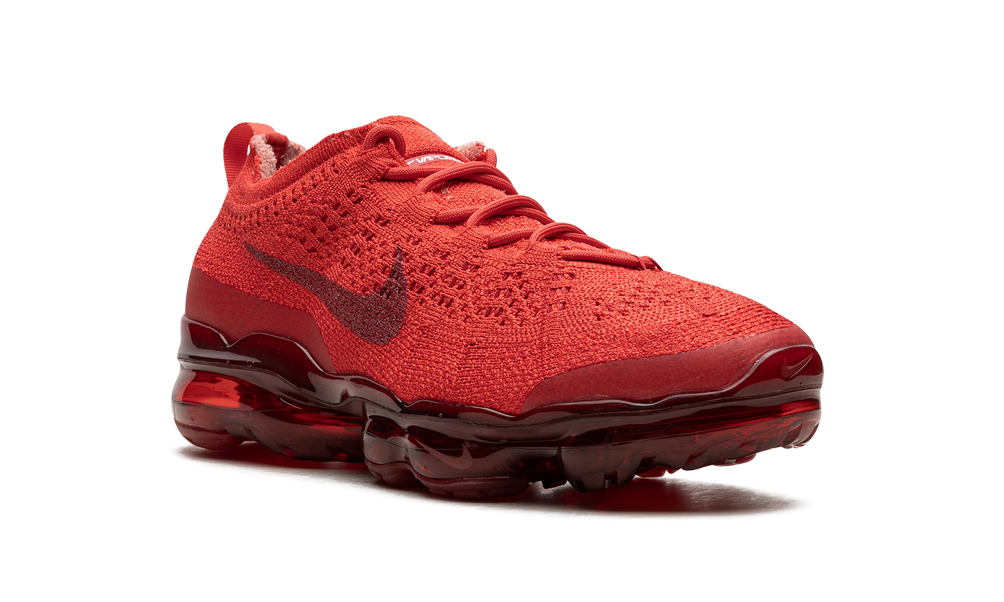 Air Vapormax 2023 Flyknit "Track Red"