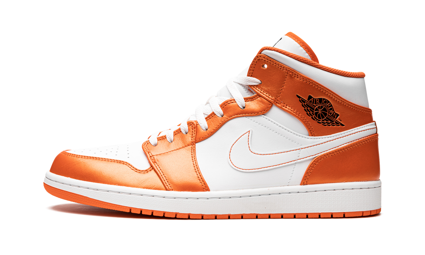 Air Jordan 1 Mid SE "Electro Orange"