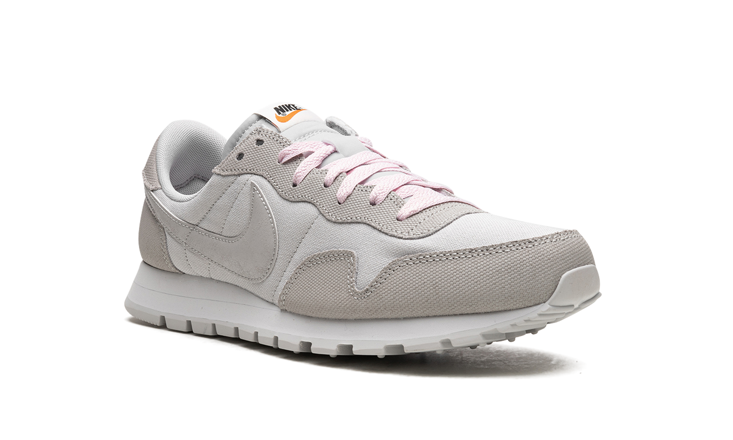 Air Pegasus 83