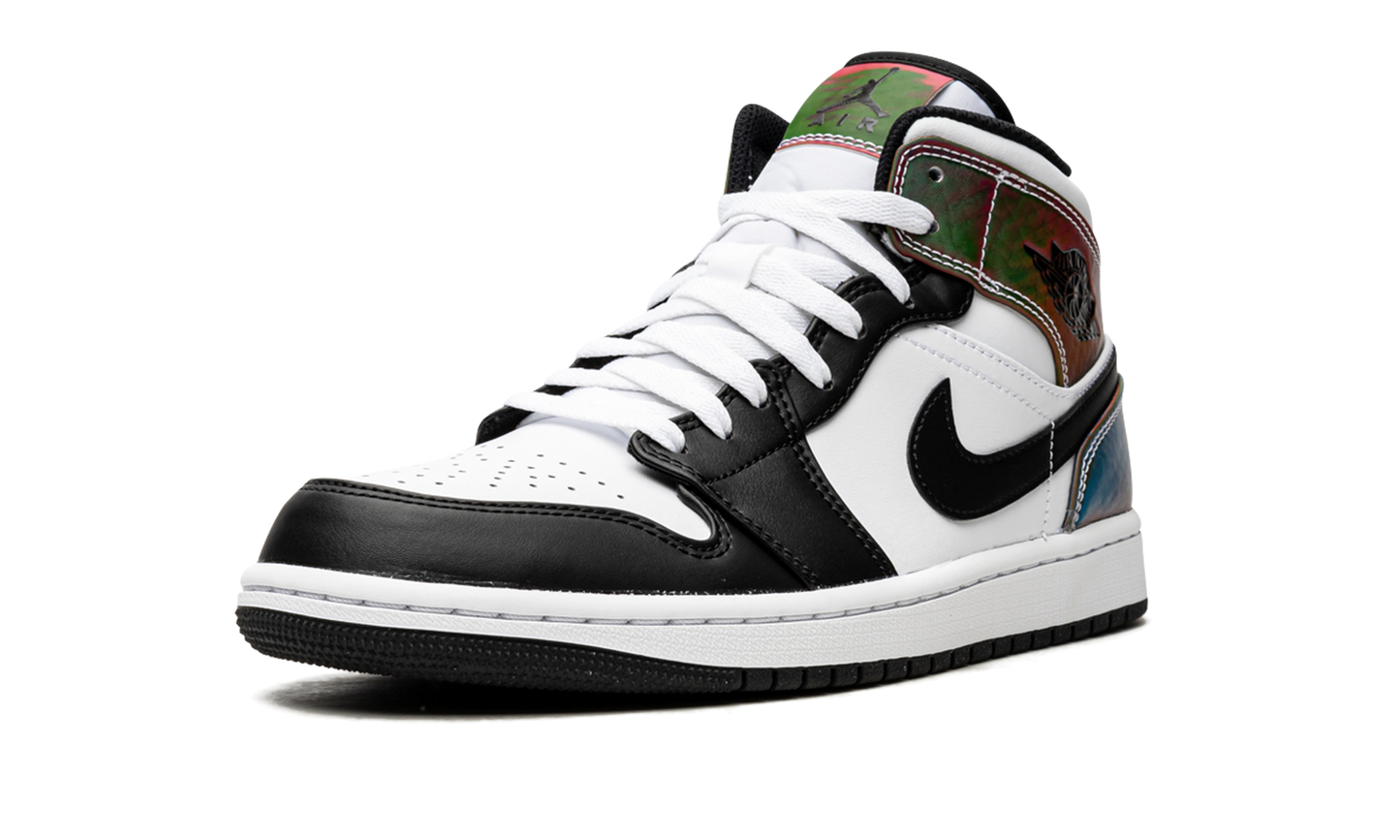 Air Jordan 1 Mid SE "Heat Reactive"