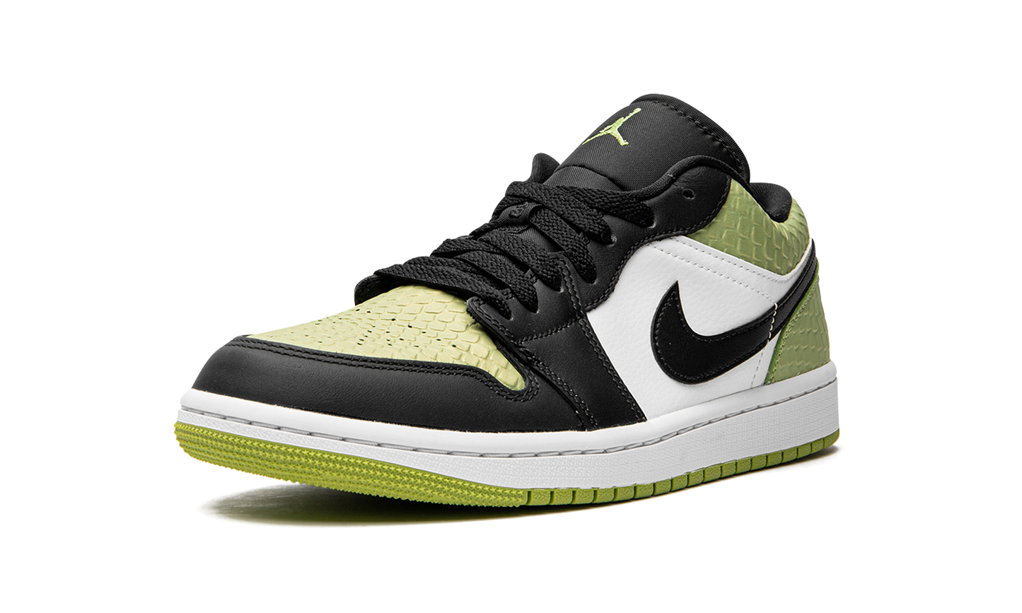 AIR JORDAN 1 LO SE WMNS "Vivid Green Snakeskin"