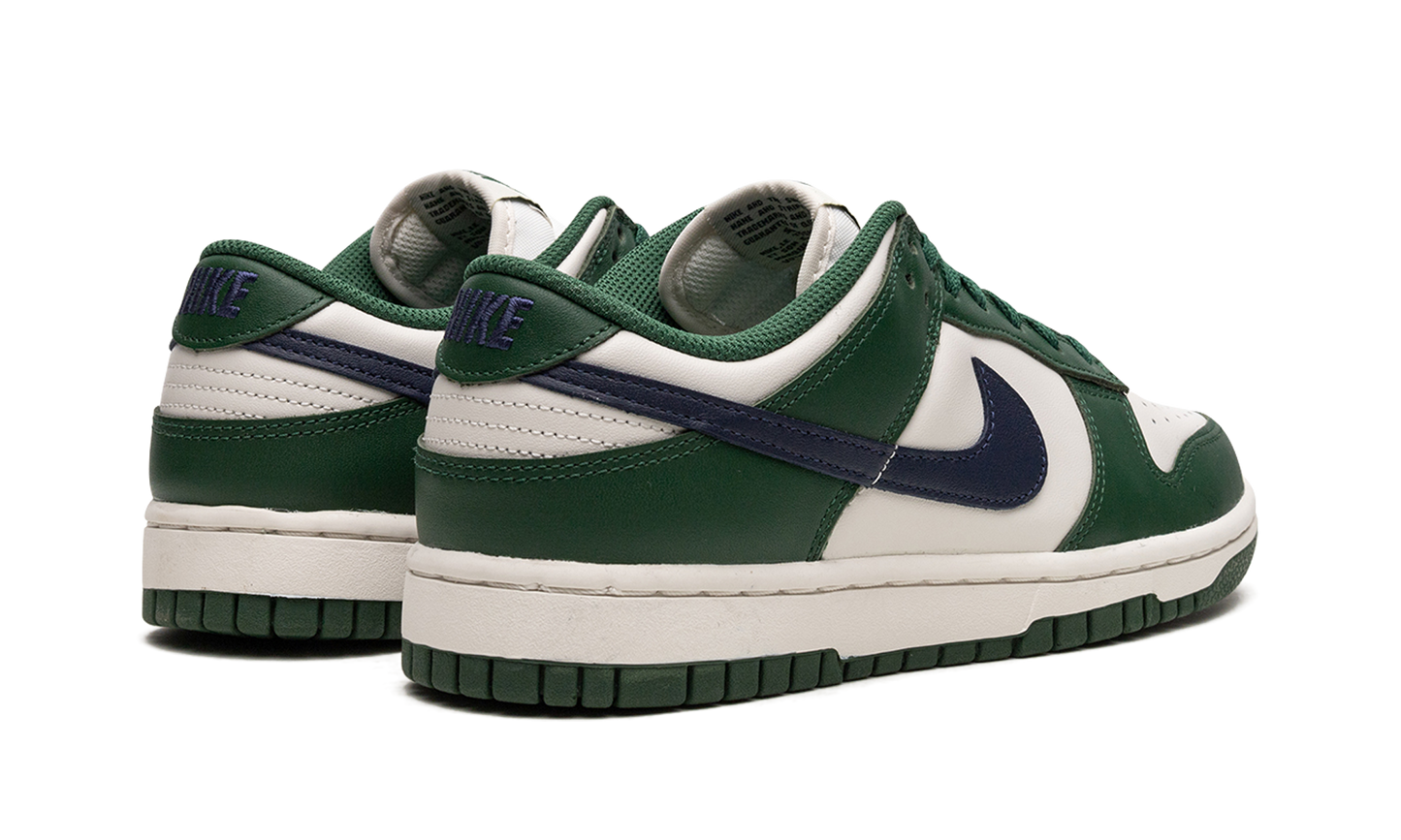 DUNK LOW WMNS "Gorge Green"