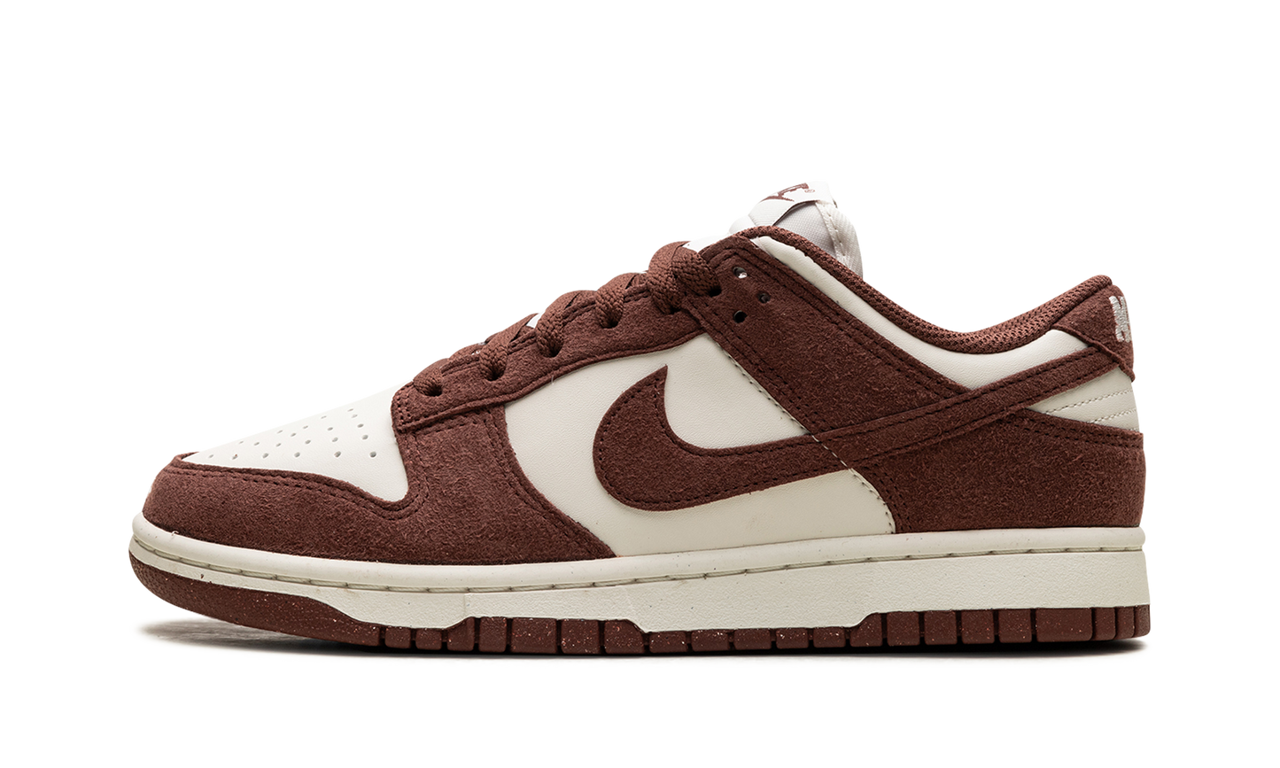 Dunk Low Next Nature WMNS "Red Sepia"