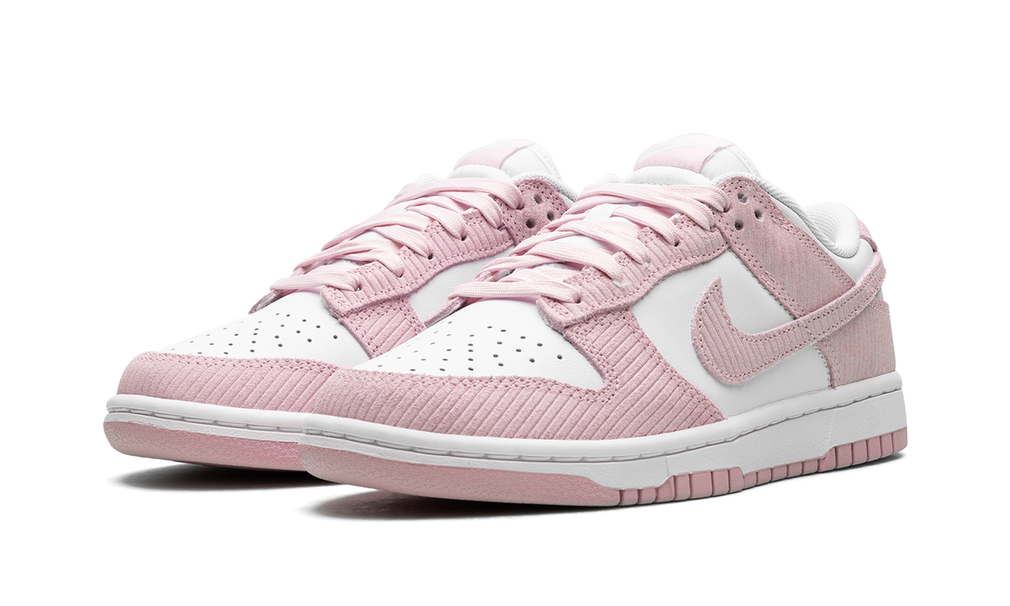 DUNK LOW WMNS "PINK CORDUROY"
