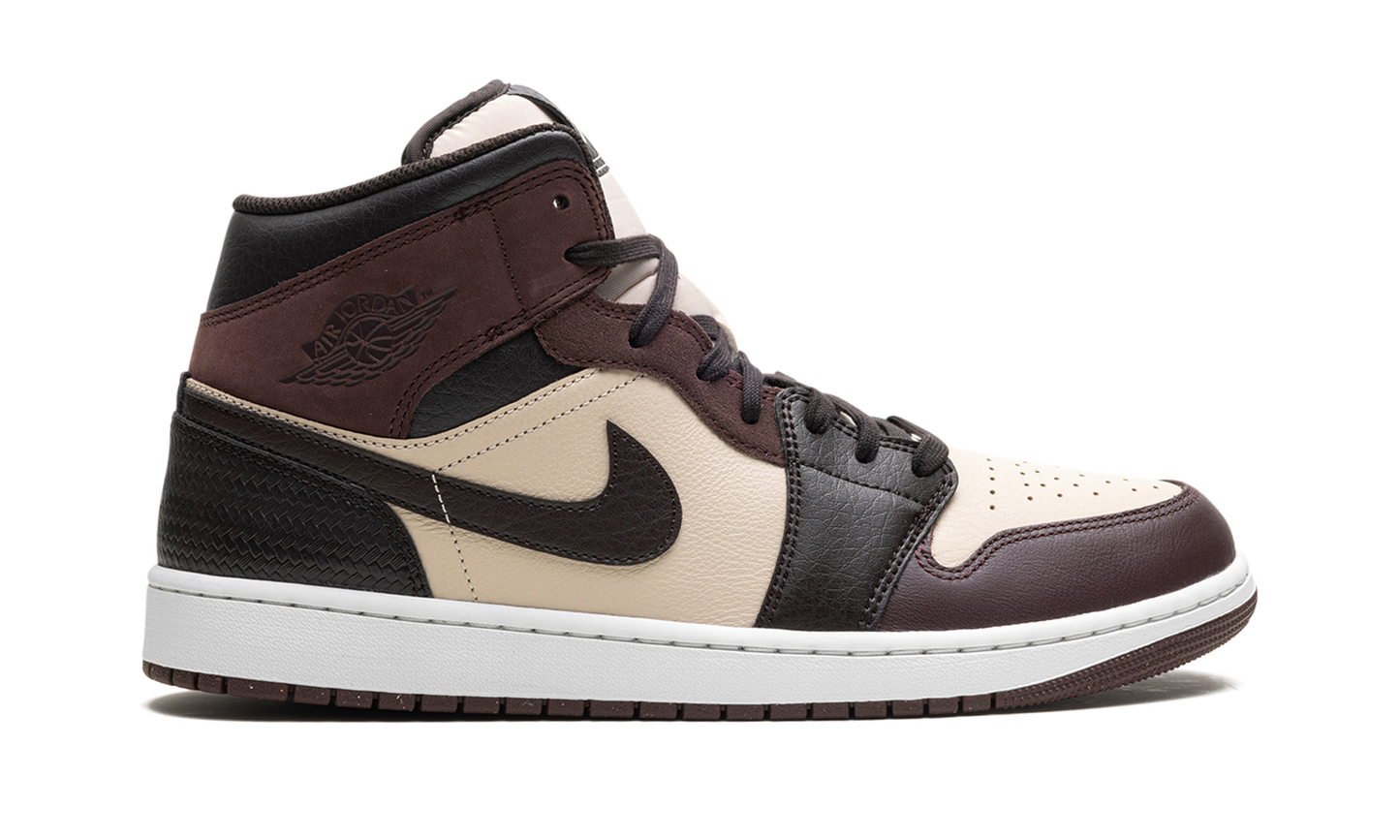 Air Jordan 1 Mid Se "Velvet Brown"