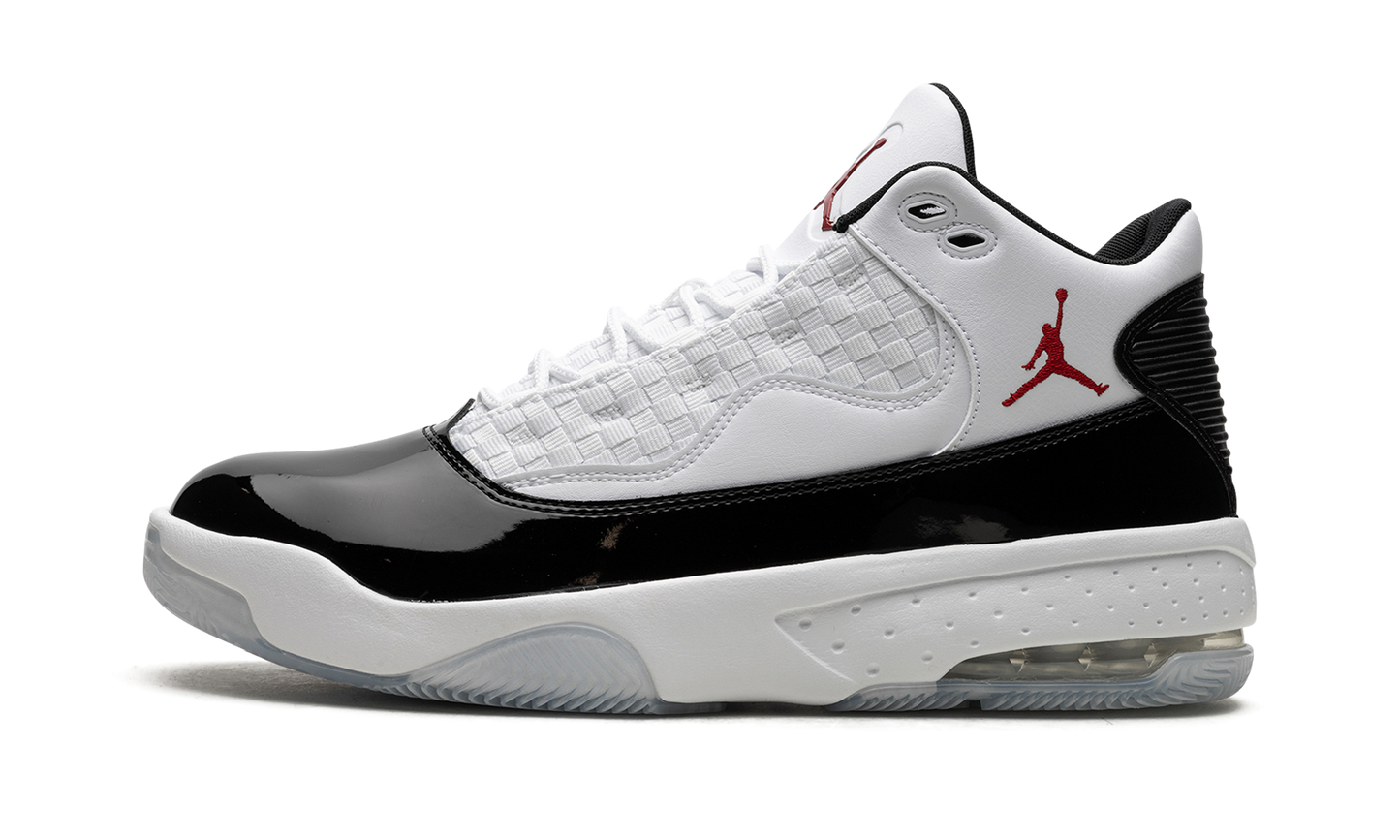 Jordan Max Aura 2 "Gym Red"