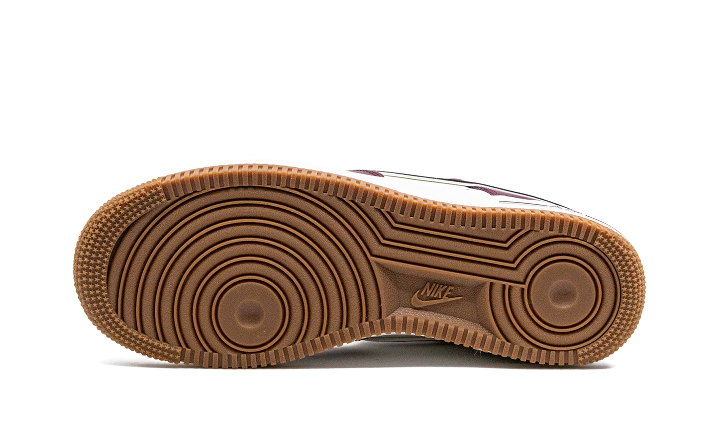 Air Force 1 Low "College Pack - Night Maroon"