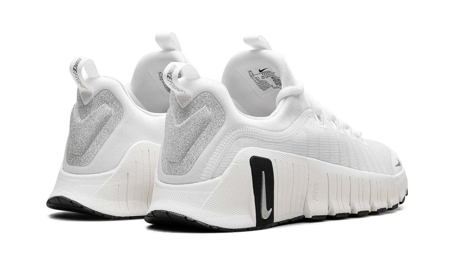 Free Metcon 6 Premium WMNS "Summit White Sail Black Metallic Silver"