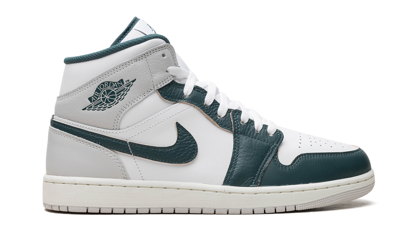 Air Jordan 1 "Oxidized Green"