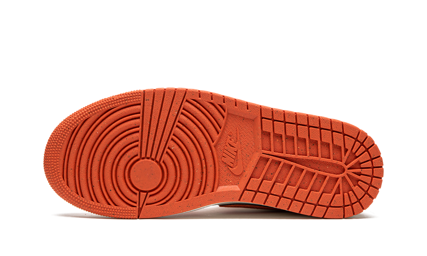 AIR JORDAN 1 MID SE WMNS "SPORT SPICE"