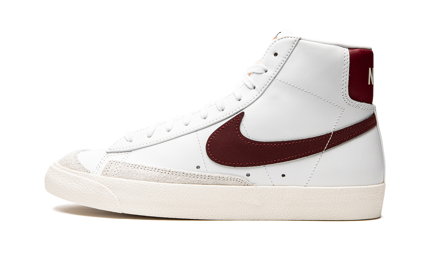 Blazer Mid 77