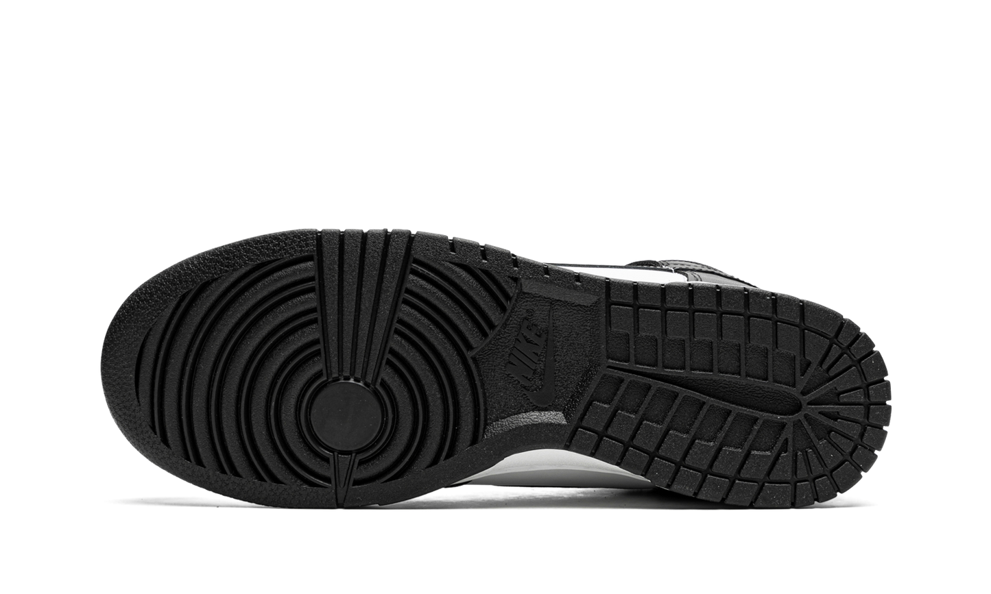 Dunk High Retro "Panda - Black / White"