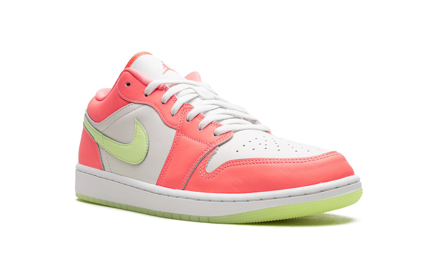 Jordan 1 Low SE "Lava Glow"