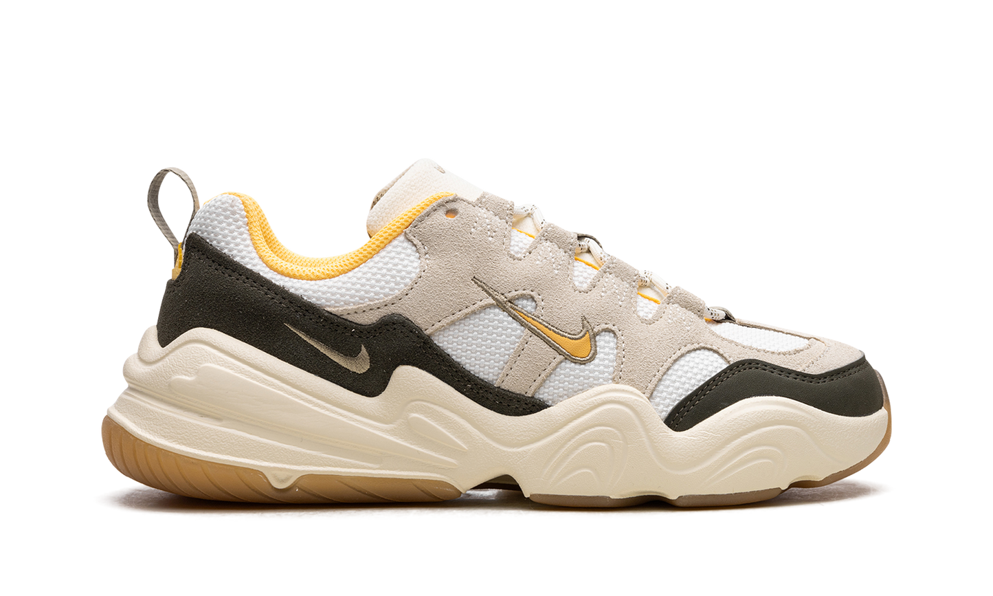 TECH HERA WMNS "Coconut Milk"