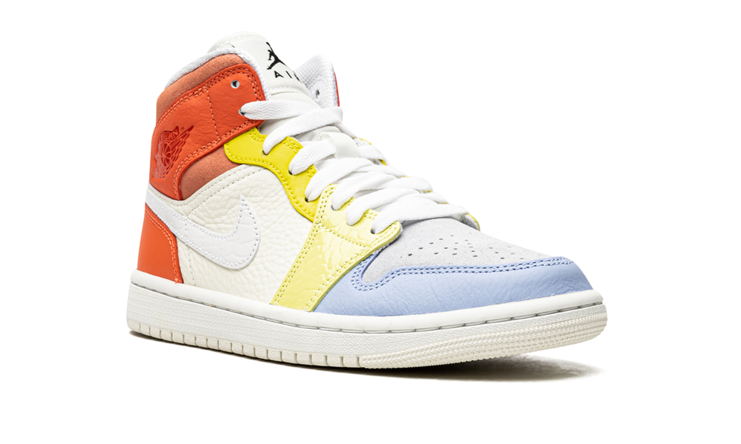 AIR JORDAN 1 MID WMNS "To My First Coach"