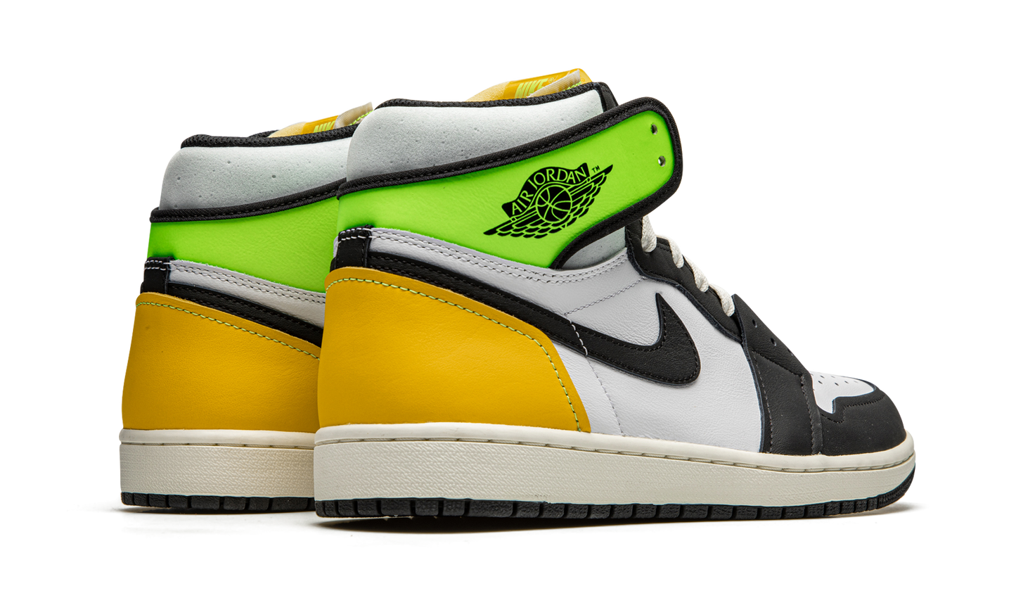 Air Jordan 1 Retro High OG "Volt Gold"