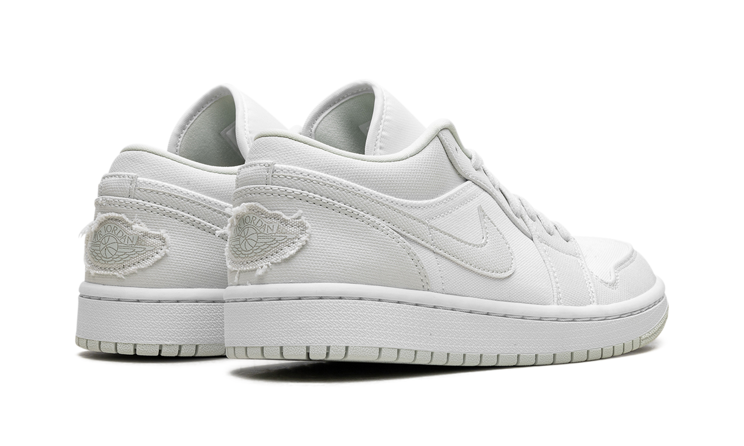 Jordan 1 Low WMNS "Spruce Aura"