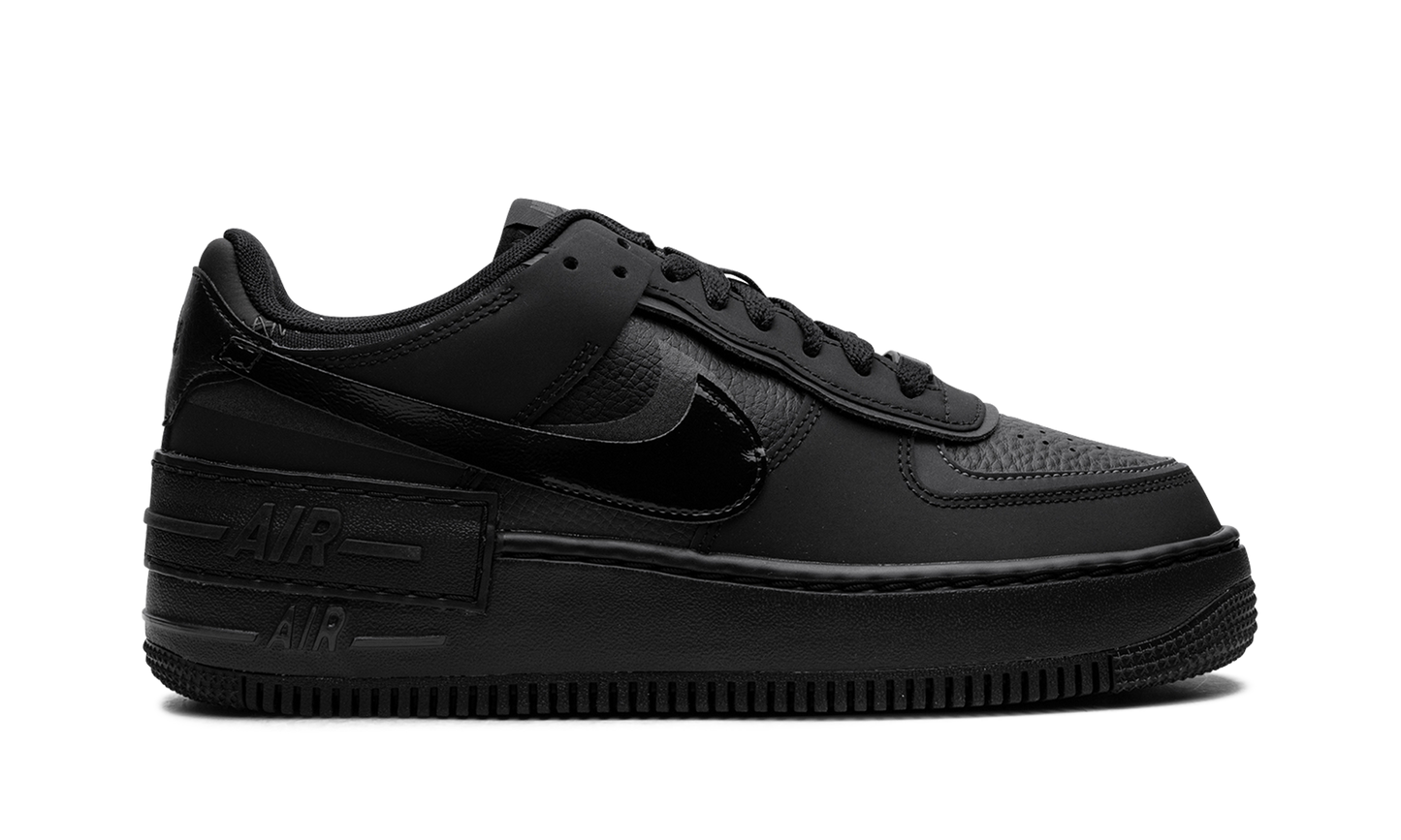 AIR FORCE 1 SHADO WMNS "Triple Black"