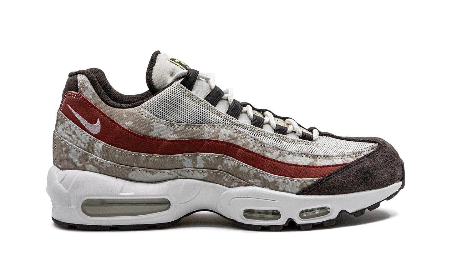 Air Max 95 "Social FC"
