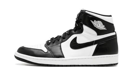 Air Jordan 1 Retro High OG "Black / White 2014"