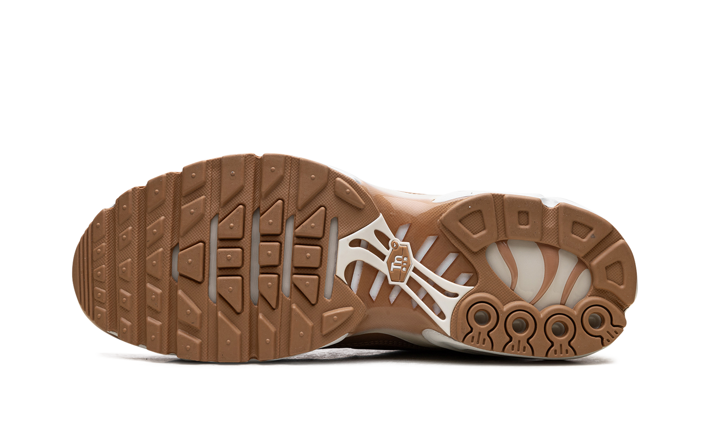 Air Max Plus "Flax Sail"