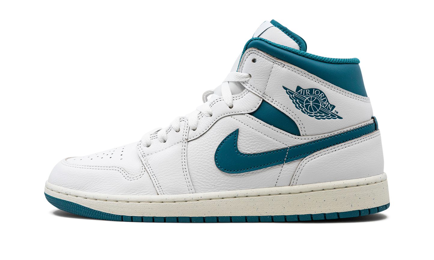 Jordan 1 Mid SE "Industrial Blue"