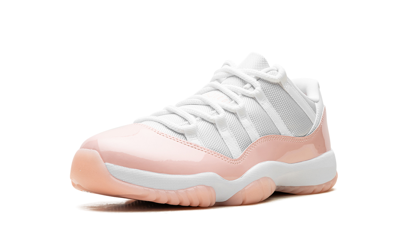Air Jordan 11 Low WMNS "Legend Pink"