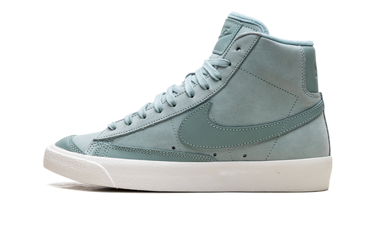 Blazer Mid WMNS "Mineral"