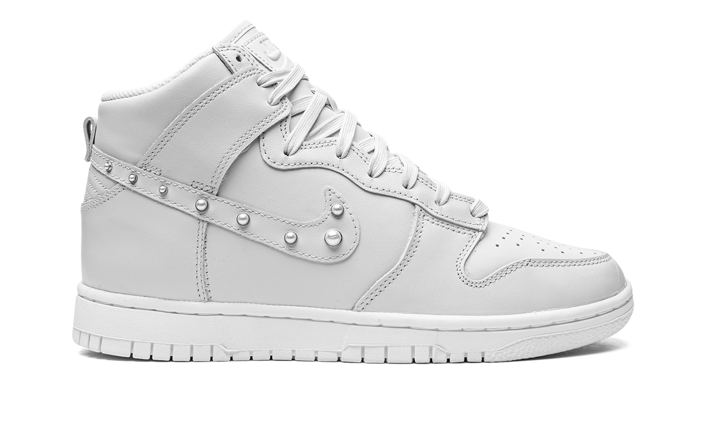 DUNK HIGH SE MNS WMNS "Dons Pearls"