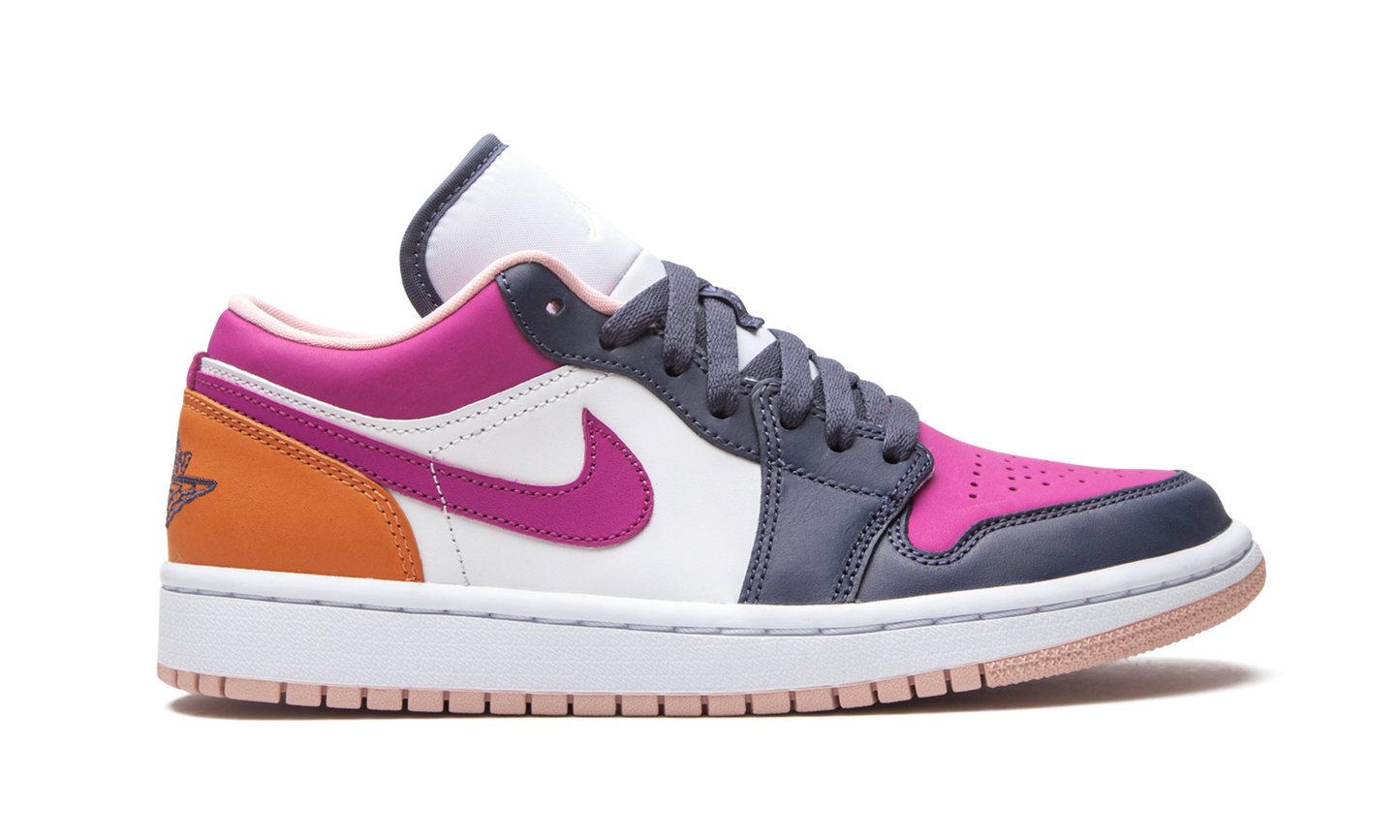 AIR JORDAN 1 LO SE WMNS "Mismatched Purple / Magenta"
