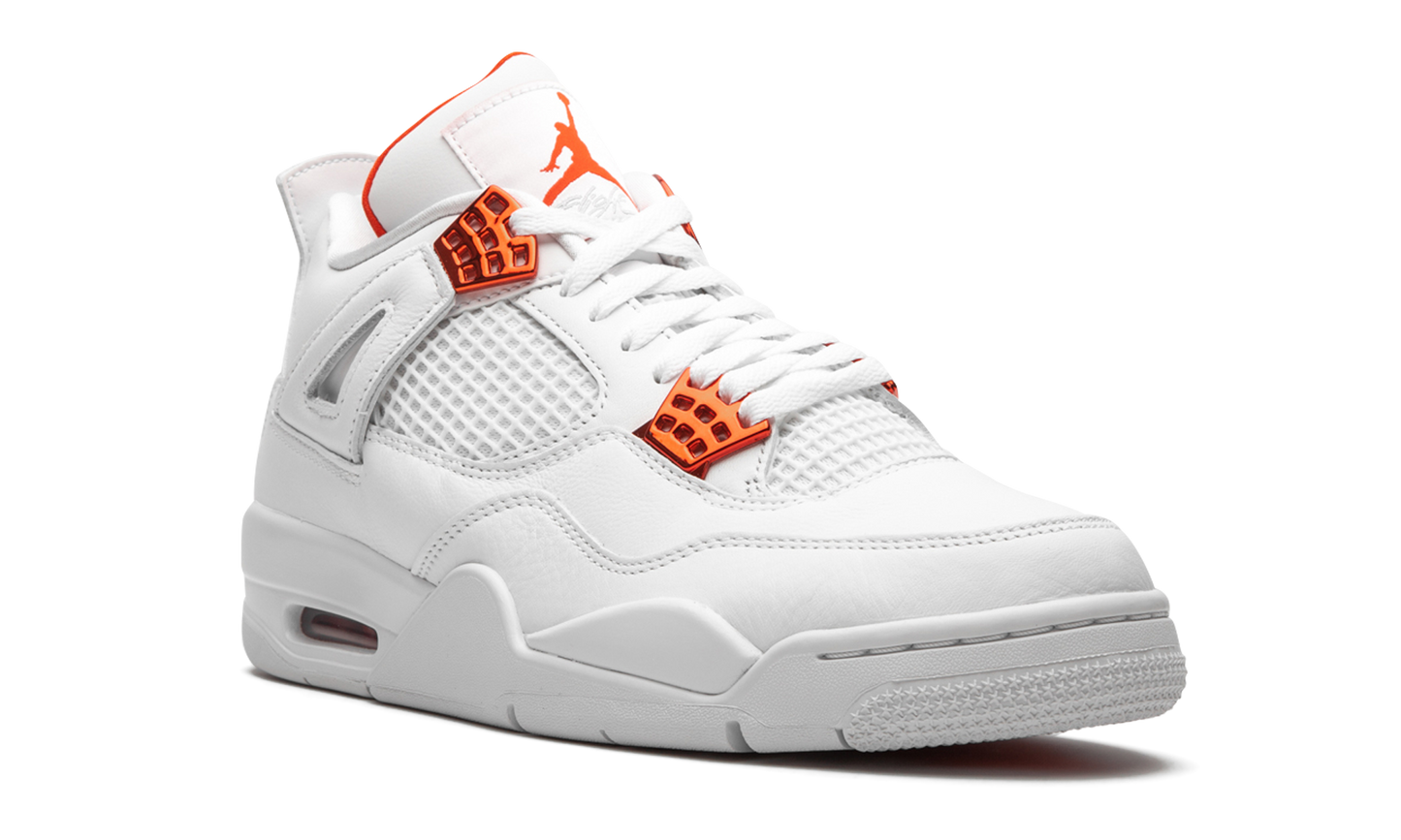 Air Jordan 4 Retro "Metallic Pack - Orange"