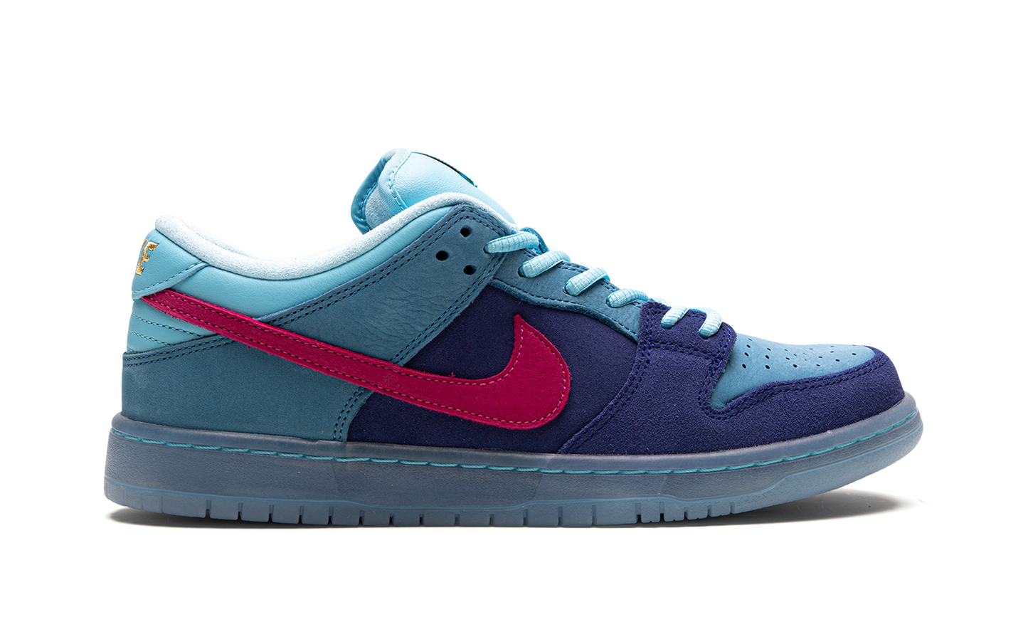 SB Dunk Low "Run The Jewels"