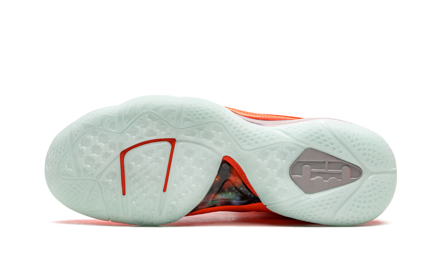 Lebron 9 "Big Bang 2022"