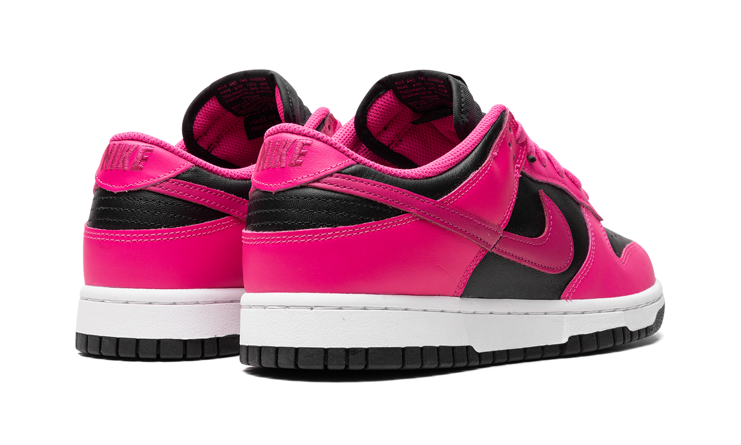 DUNK LOW WMNS "Fierce Pink/Black"