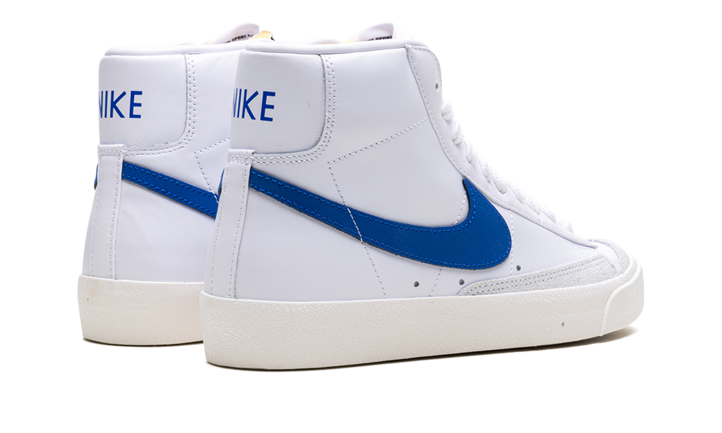 Blazer Mid '77 WMNS "White Game Royal"