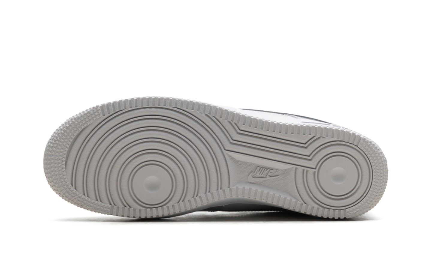 Air Force 1 Low '07 LV8 "Wolf Grey Vast Grey"