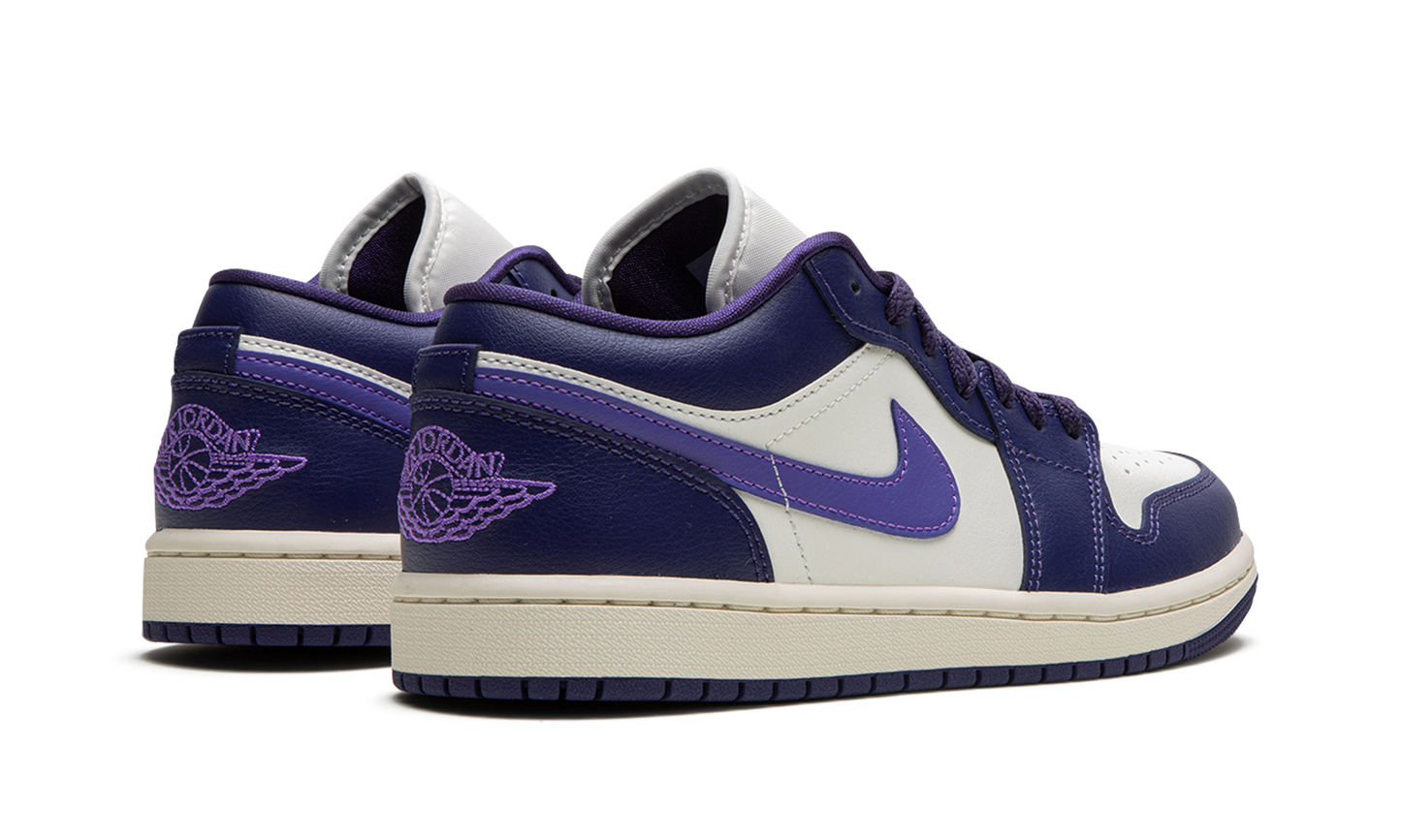 AIR JORDAN 1 LO WMNS "Action Grape"