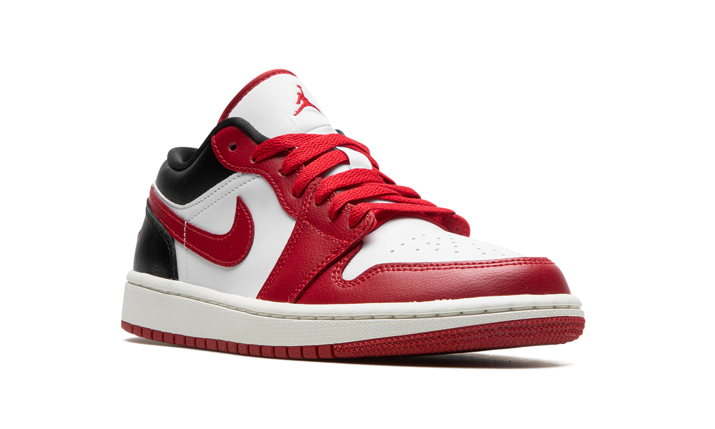 AIR JORDAN 1 LO WMNS "Reverse Black Toe"