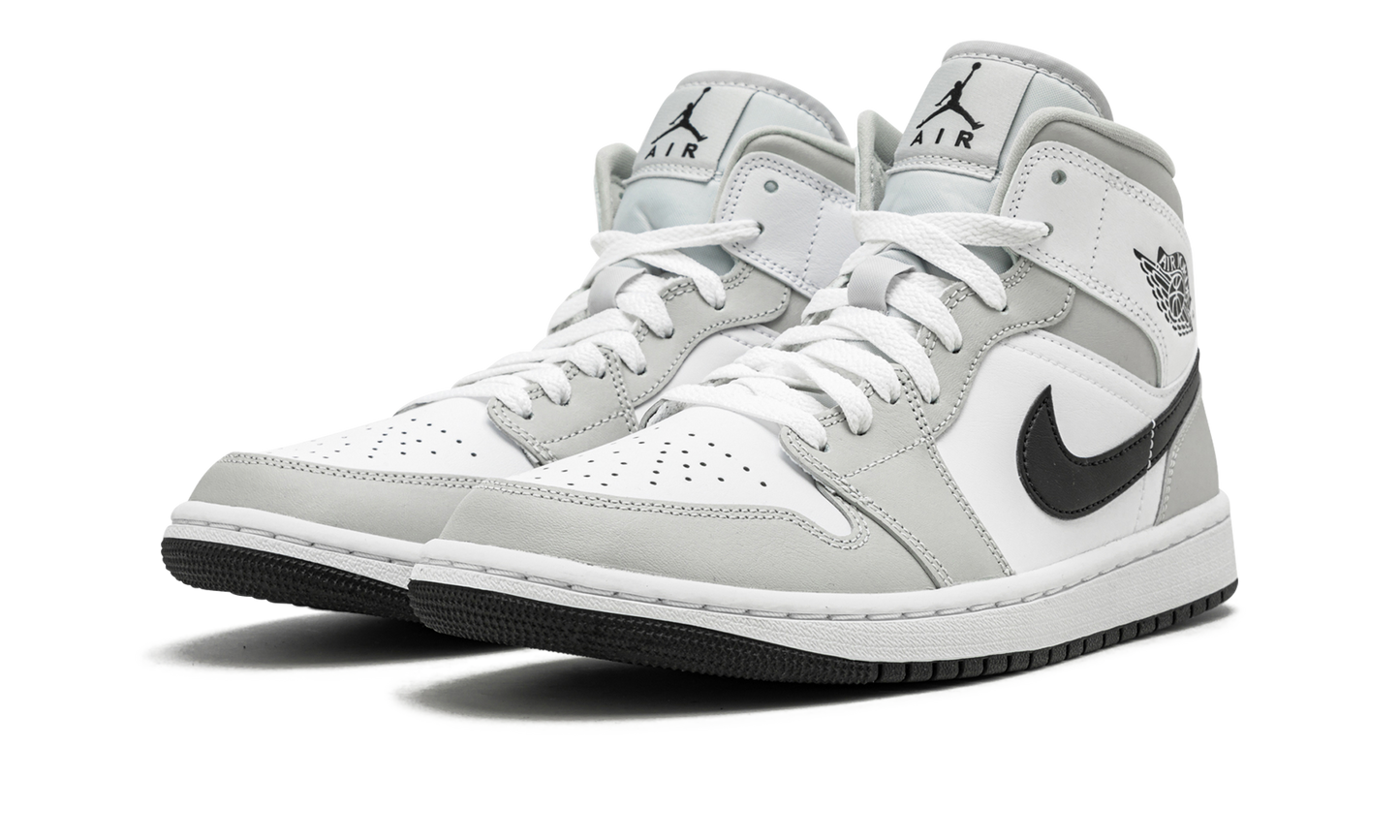 AIR JORDAN 1 MID WMNS "Grey Fog"
