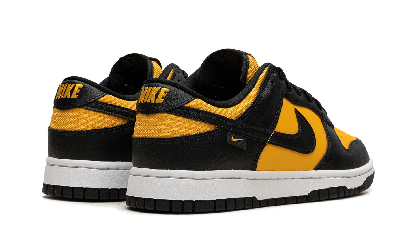 Dunk Low "Black University Gold"