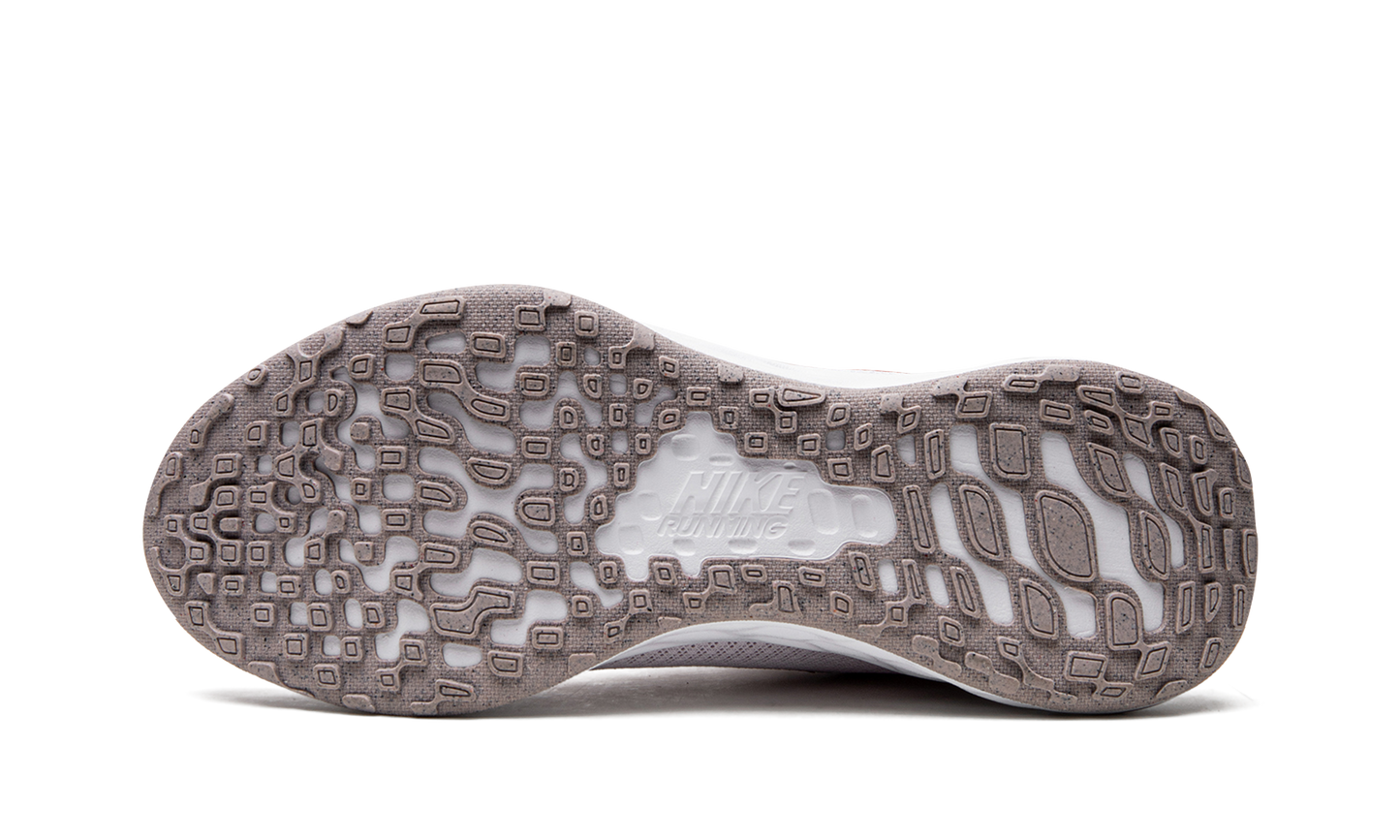 REVOLUTION 6 NN MNS WMNS