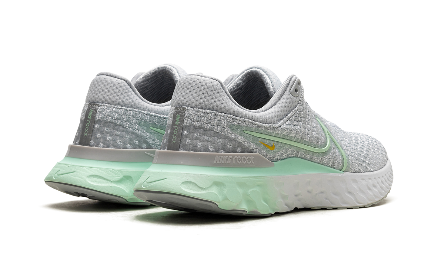 REACT INFINITY RUN PK 3 WMNS "Foam Mint"