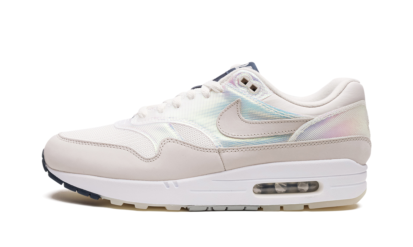 AIR MAX 1 AMD MNS WMNS "La Ville Lumière"