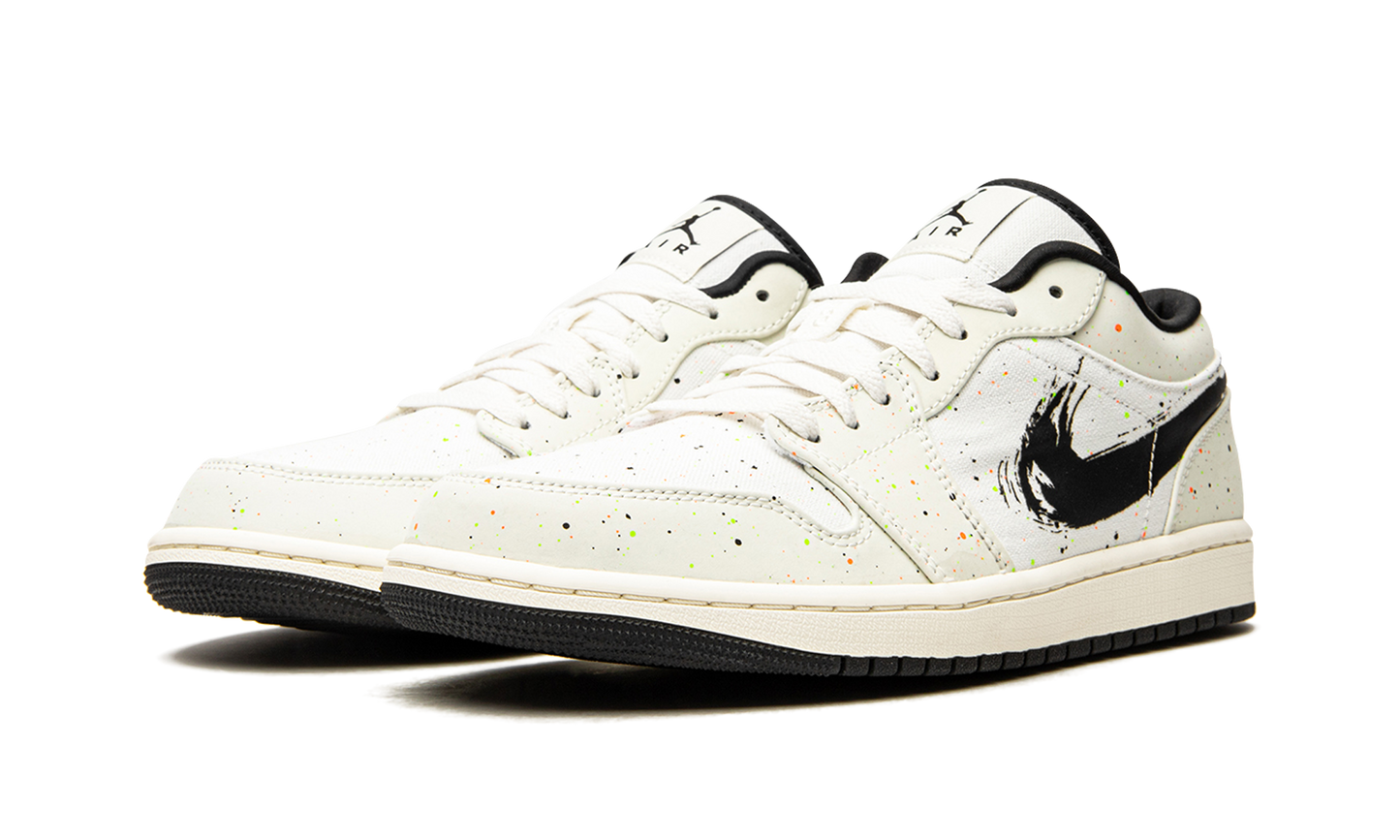 Air Jordan 1 Low SE "Brushstroke"