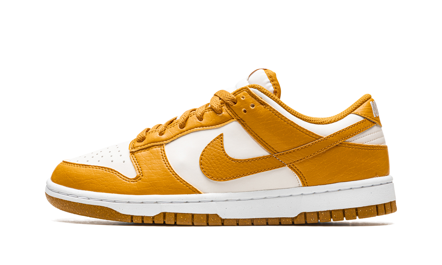 DUNK LO NEXT NATURE MNS WMNS "Gold / Phantom"